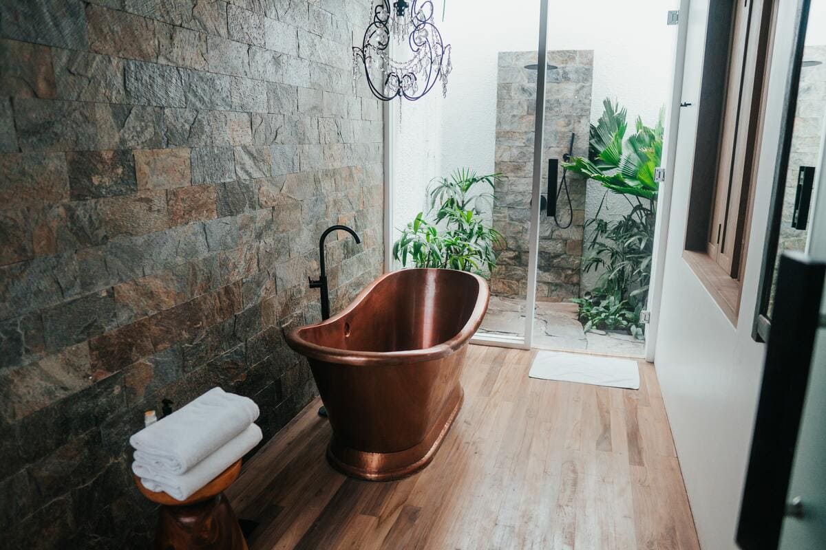 Revêtement de sol pour salle de bain | Génie Multiservices